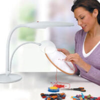 Daylight d23020-01 swan table lampada  neon e lente da tavolo