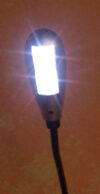 Lampada a led (2led) con pinza e lente  mm52/3x + base da tavolo con calamita - immagine 5