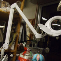 Lampada da tavolo a led (60 led smd) con lente  mm127/3x e morsetto