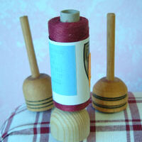 Portarocchetto con spillone in faggio naturale