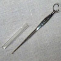 Uncinetto mini per chiacchierino