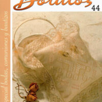 Labores de bolillos 44 / 2009