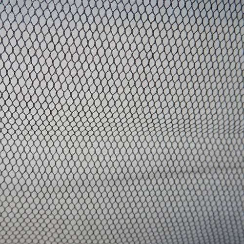 Tulle di seta bobinet nero 6 buchi/1cm, pezzi già tagliati