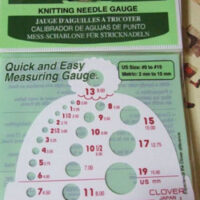 Misuratore ferri ed uncinetti 2-15 clover 3147