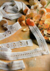Nastro aida bordo spina, bianco altezza cm 5,5, € 3,00 al metro, vendita a multipli di 50 cm - immagine 2