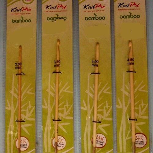 Uncinetto tunisi  punte in bamboo  per cavetti, innesto placcato oro 24k