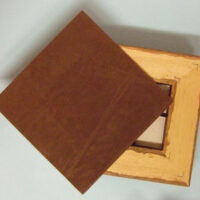 Sottopentola in legno scuro cm 15x15/vetro cm 6x6