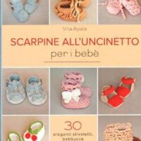 Scarpine all'uncinetto per i bebe'