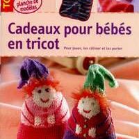 Cadeaux pour bebes en tricot