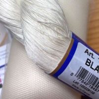 Tulle di seta bobinet/ss bianco latte/blanc 6 buchi/1cm altezza cm 150 € 66,00 al metro, vendita a multipli di 50 cm