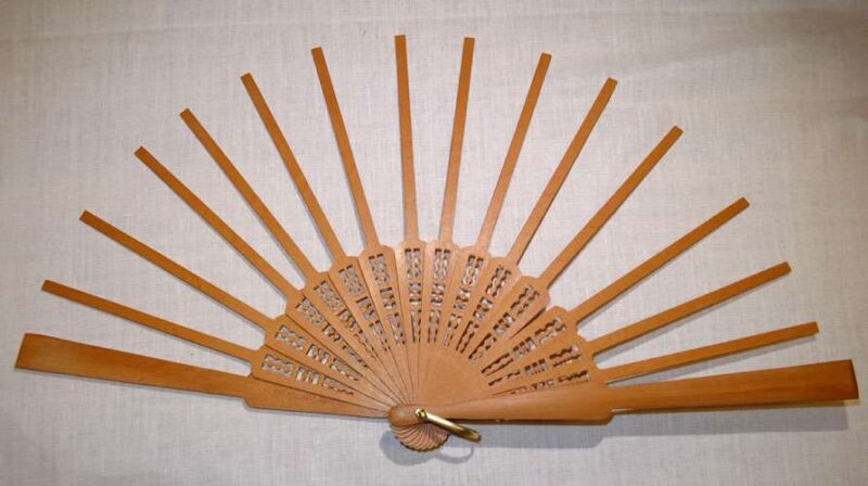 Struttura per ventaglio in legno "palline" cm 43, stecche 14 + 2