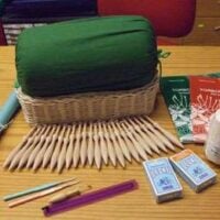 1° kit inizio: tombolo con cestino cm 28 + accessori