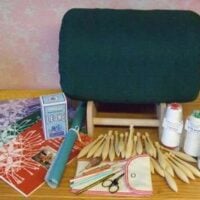 1° kit inizio cantu': tombolo cantù cm 30 + supporto legno dario + accessori