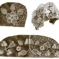 Clones lace: story and patterns of an irish crochet