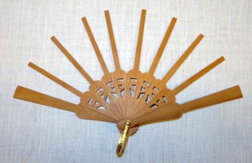 Struttura ventaglio legno, mignon traforato cm 25