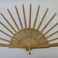 Ven182 Struttura ventaglio in legno, araldico cm 43