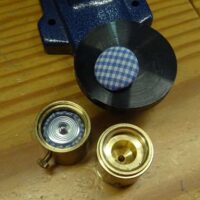 Torchietto manuale per rivestire bottoni + 1 matrice da mm 24 o 32