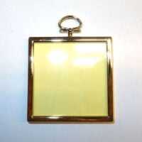 cornice rettangolare in plastica oro mm  63 x 63