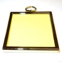 cornice rettangolare in plastica oro mm  63 x 63