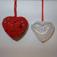 Cuore apribile,  plastica,  cm 6