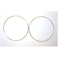Anello in metallo diametro cm 7,  spessore mm 1,2 colore oro o argento