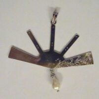 Ventaglio con perla  mm 62 x 32, struttura in argento 925