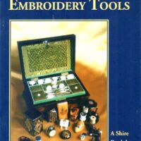 Needlework and embroidery tools/ accessori per il ricamo e cucito, eleanor johnson