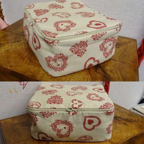 Bacinella porta fuselli ed accessori, cuori rossi by laboratorio degli elfi