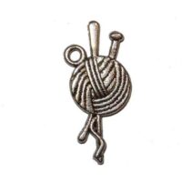 Charme in metallo ciondolo "gomitolo" cm 2,6 x 1,1 argento