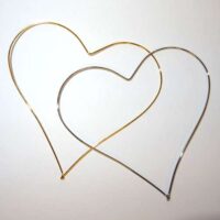 Cuori metallo  simmetrici cm 8,5 x 8 spessore mm 0,84 argento o oro