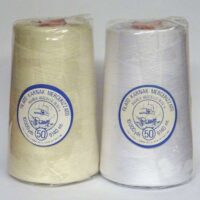 Cono filo cotone n°50 colore  bianco, avorio 10000 yards, vascello blu
