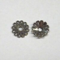 Kit 6 pezzi finale copriperla in metallo mm 12 x h 3, foro mm 2,5 argento