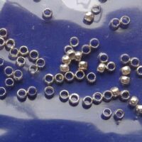 Schiaccini da mm 2/100 pezzi colore argento