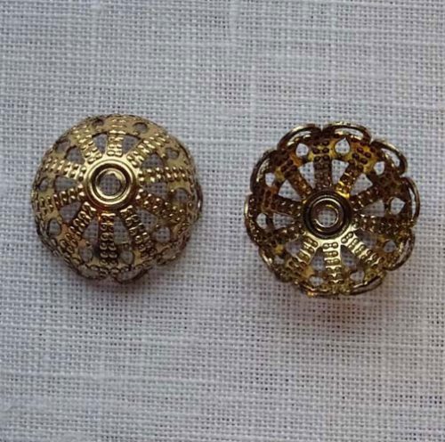 Cappetta filigrana in metallo mm14  foro mm 1,2 oro brunito 8 pezzi - immagine 2