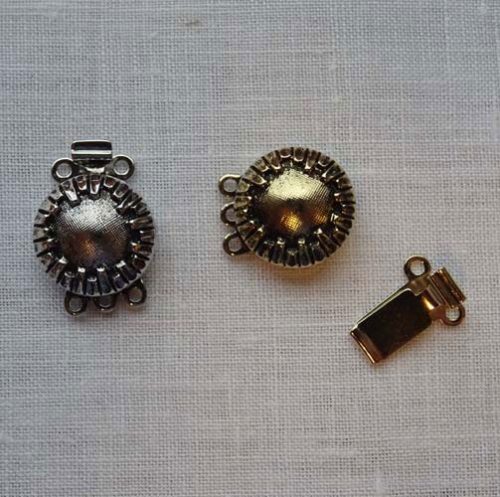 Chiusura  per collane oro antico o argento 3+3 attacchi/cm 1,3 x 0,5