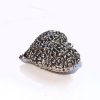 Cuore in metallo ciondolo "cuore fiorellino" cm 4,1 x 3,2 x 1,4 argento scuro - immagine 2