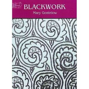 Blackwork poesia di uno stile, interpretazione liberty