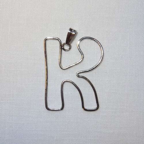 Lettera "k" struttura in argento 925  by roberta dazzini