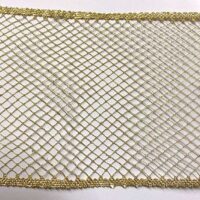 Rete oro mezzo fino  con agremano, altezza cm 13 € 30,00 al metro, vendita a multipli di 50 cm