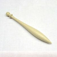 Fus43a Fusello n°43 Cantù testa singola in legno di carpino, lungo 12 cm.