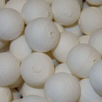 Palline bianche d'ovatta pressata con foro varie misure