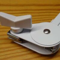 Braccio per lampada  in metallo colore bianco