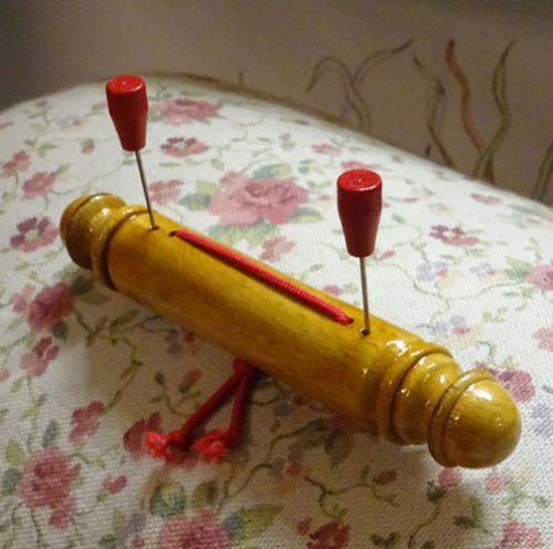 Arrotola merletto per bordi o inserti di cm 5 - immagine 2