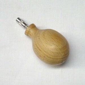 Punteruolo/sfilafili con manico in legno di rosa con parapunta