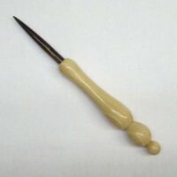 Punteruolo aggiustaordito in legno di ulivo e teak