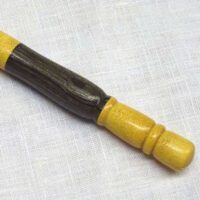 Uncinetto punta dorata 0,40/24 con manico in goldwood e inserto in legno fossile
