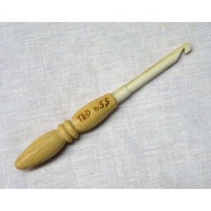 Telaio legno (faggio)con 196 fori e 16 perni per bloccaggio moduli granny