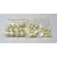 Palline in feltro pressato varie misure bianche