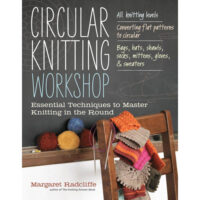 Mg92 Libro “Circular Knitting Workshop” di Margaret Radcliffe, guida completa alla lavorazione circolare ai ferri.