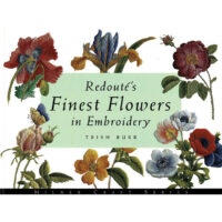 Ra10 Copertina del libro Finest Flowers in Embroidery di Trish Burr, con fiori ricamati a mano con la tecnica dell’ago pittura.